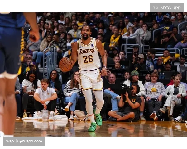 格莱姆斯31分3板3断2帽 76人后卫攻防两端贡献关键表现